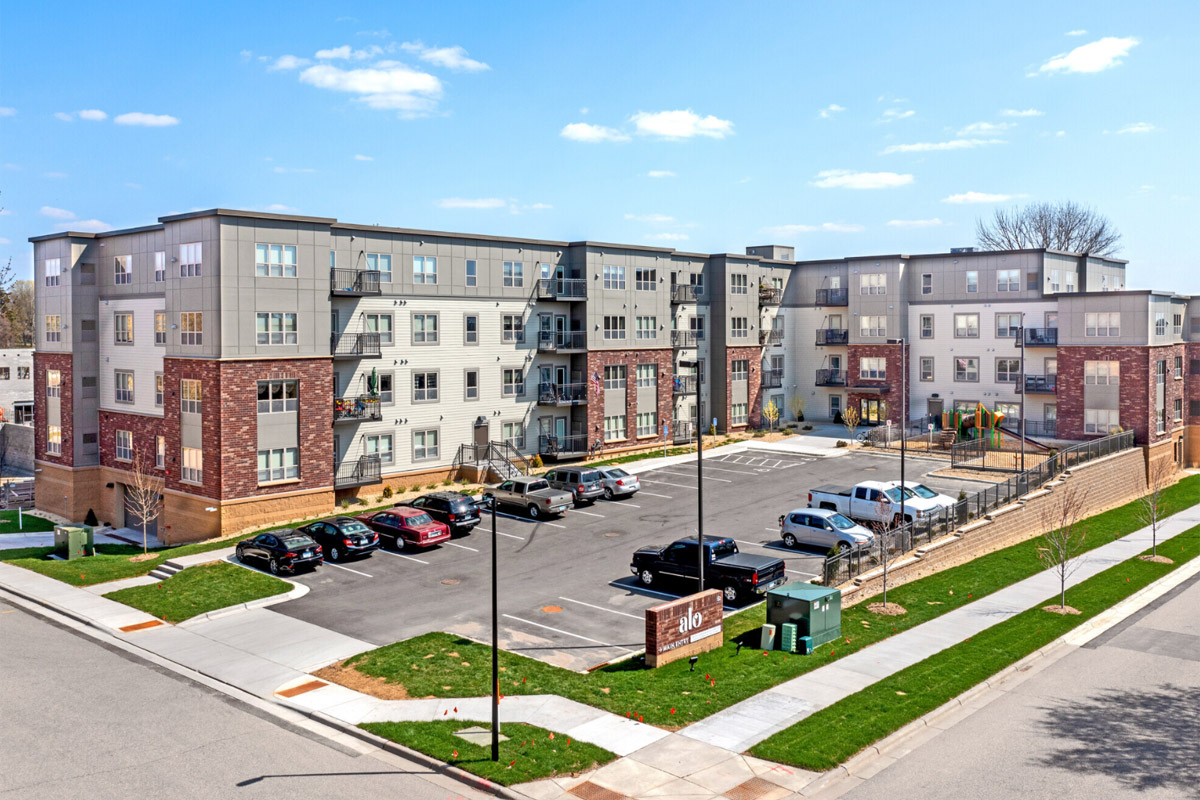 Alo Apartments
